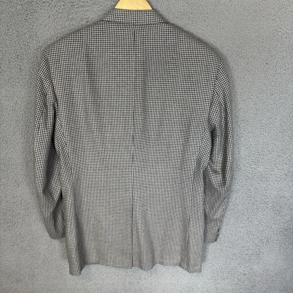 Burberry’s VTG 100% Wool Blazer Jacket Sport Coat Men's 40 Grey Herringbone‎ USA
